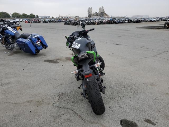 2017 KAWASAKI EX650 F JKAEXEK13HDA03187