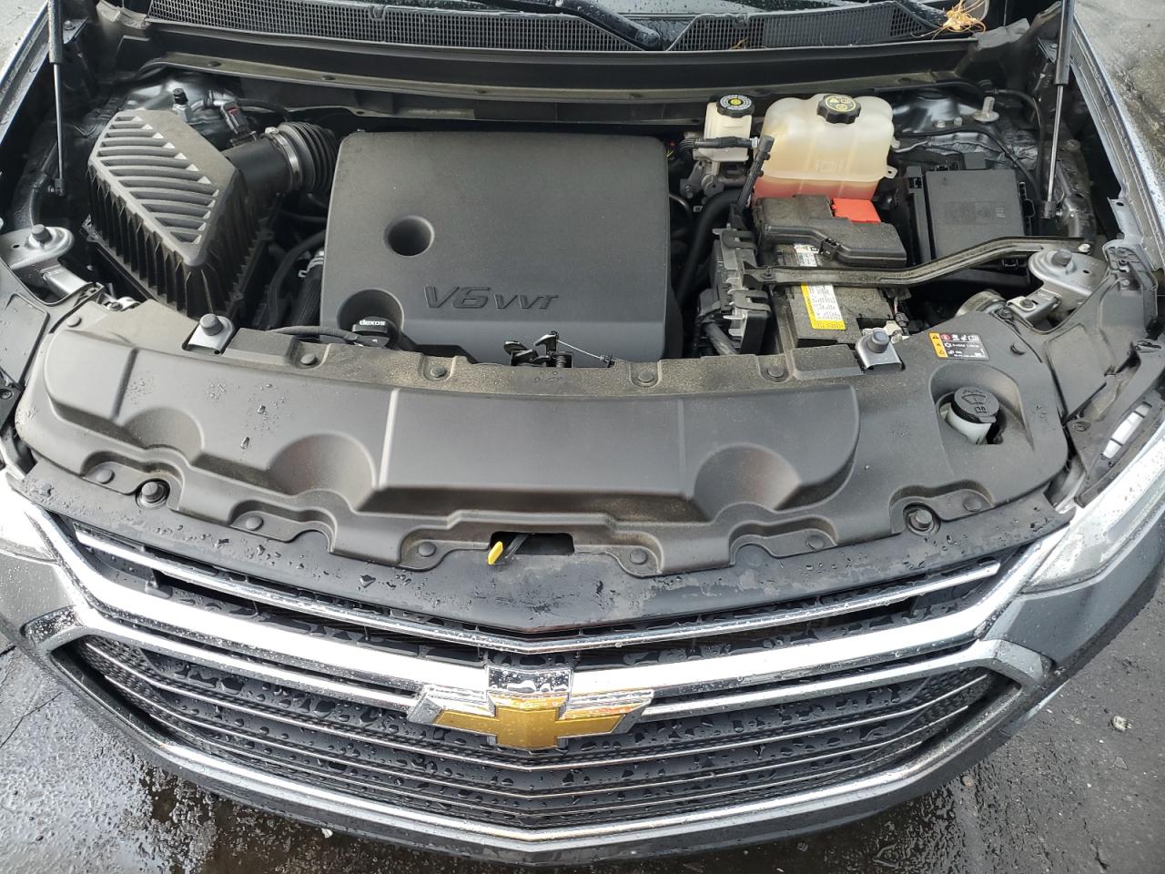 CHEVROLET TRAVERSE LT