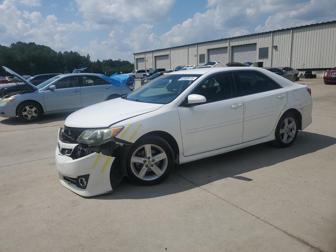 TOYOTA CAMRY L