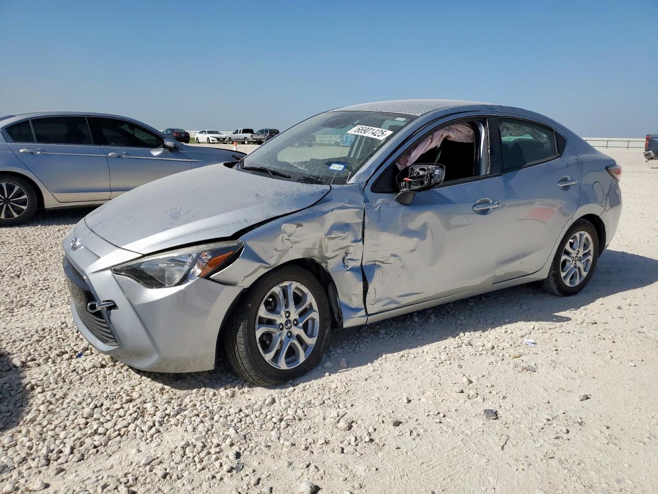 TOYOTA YARIS IA