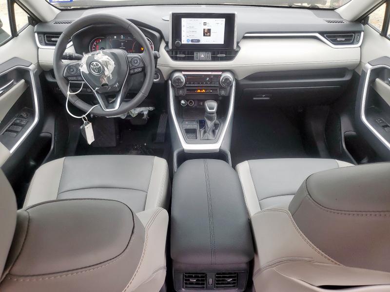 2024 TOYOTA RAV4 XLE P 2T3C1RFV3RW337689