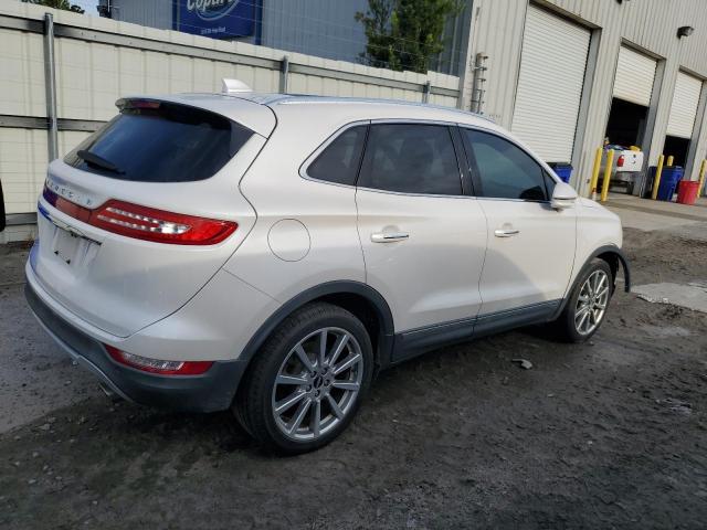 2019 LINCOLN MKC RESERV 5LMCJ3C95KUL13135
