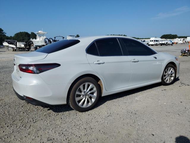 2024 TOYOTA CAMRY LE 4T1C11AK1RU205618