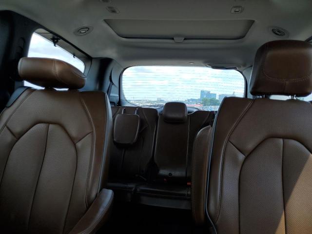 2017 CHRYSLER PACIFICA L 2C4RC1GGXHR758100