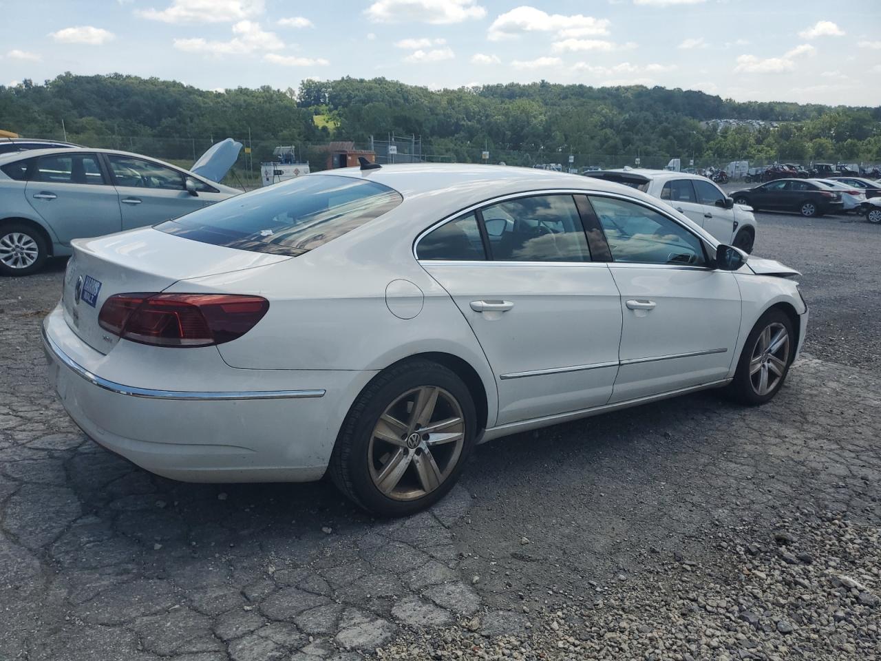 VOLKSWAGEN CC SPORT