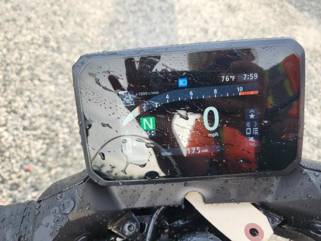 2025 HONDA CB750 A JH2RH2401SK000142