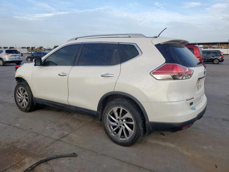 2015 NISSAN ROGUE S 5N1AT2MV7FC898600