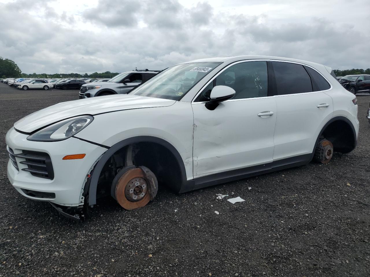 PORSCHE CAYENNE BASE