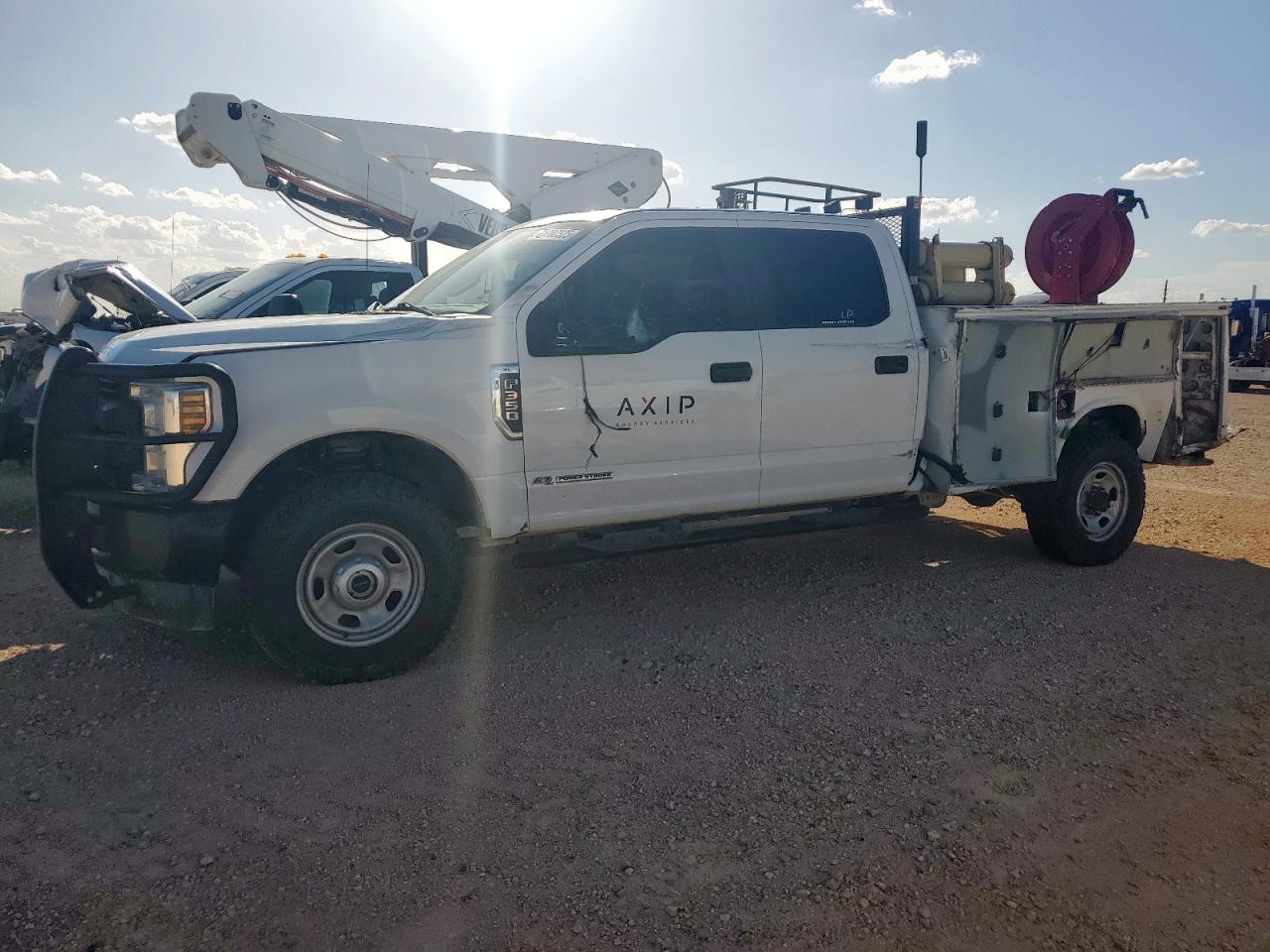 FORD F-350 SUPER DUTY
