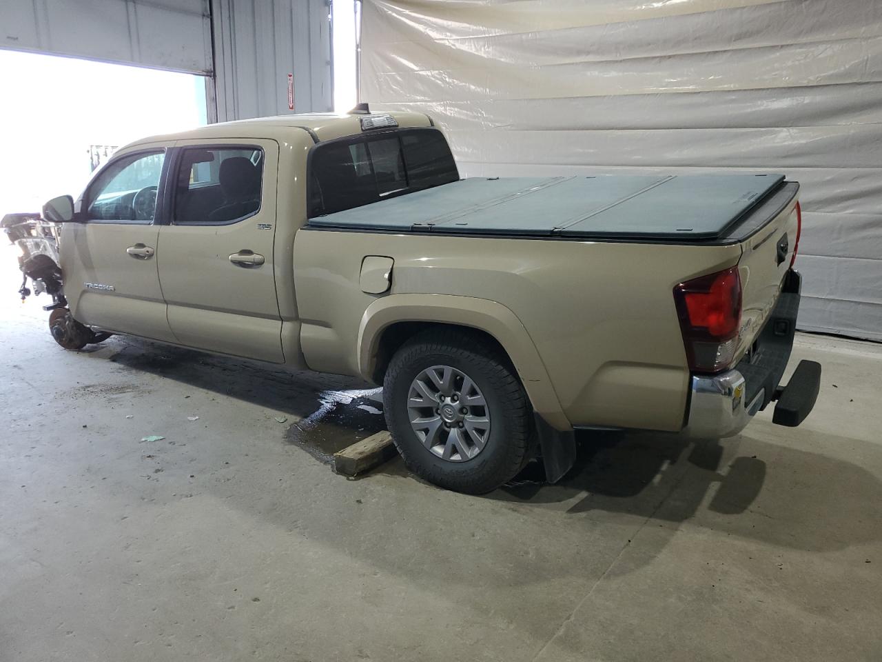 TOYOTA TACOMA DOUBLE CAB