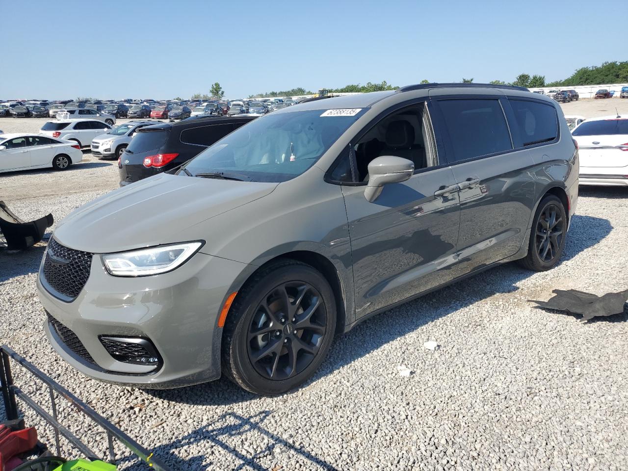 CHRYSLER PACIFICA TOURING