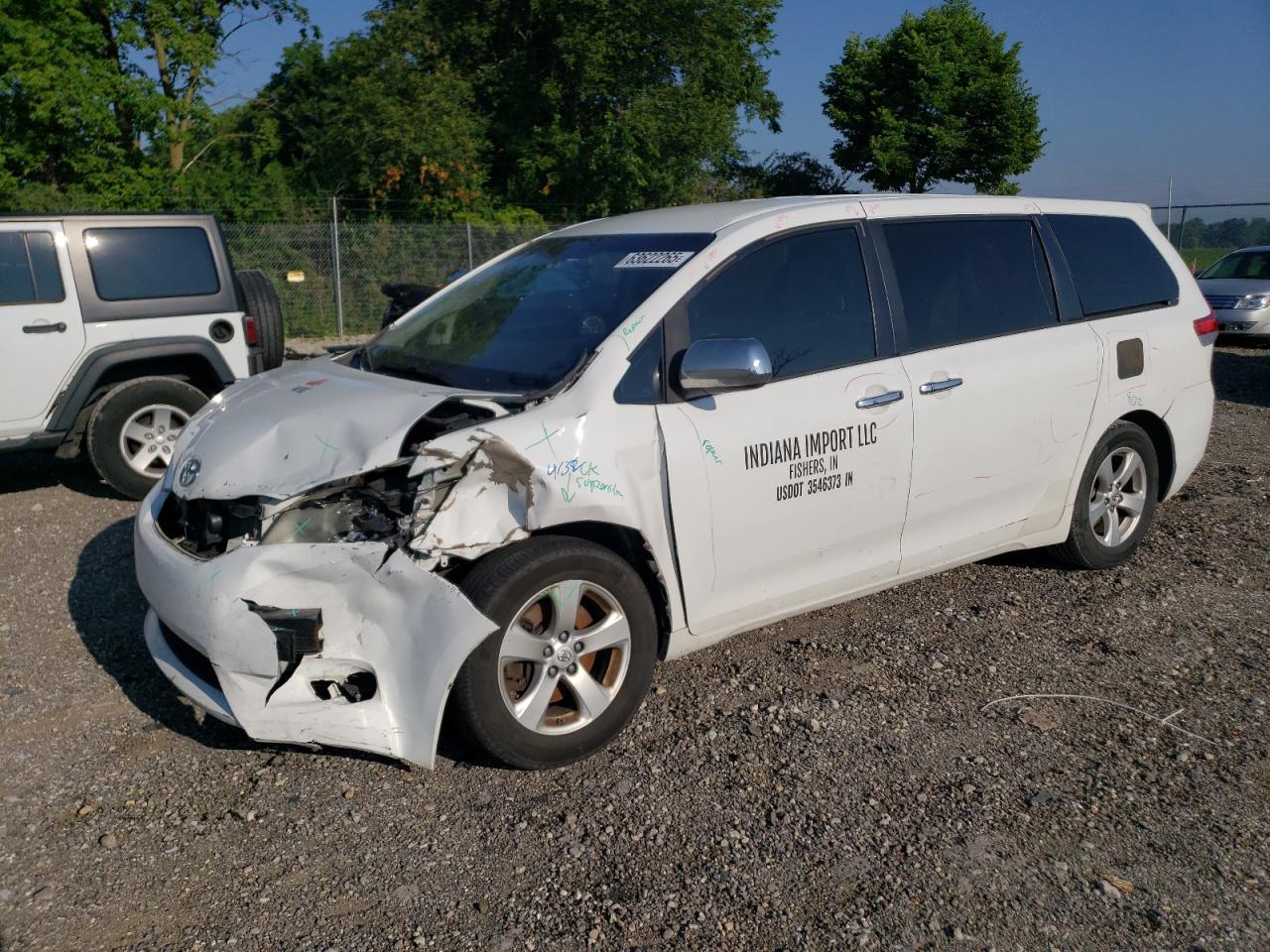 TOYOTA SIENNA