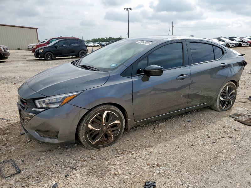 NISSAN VERSA SR