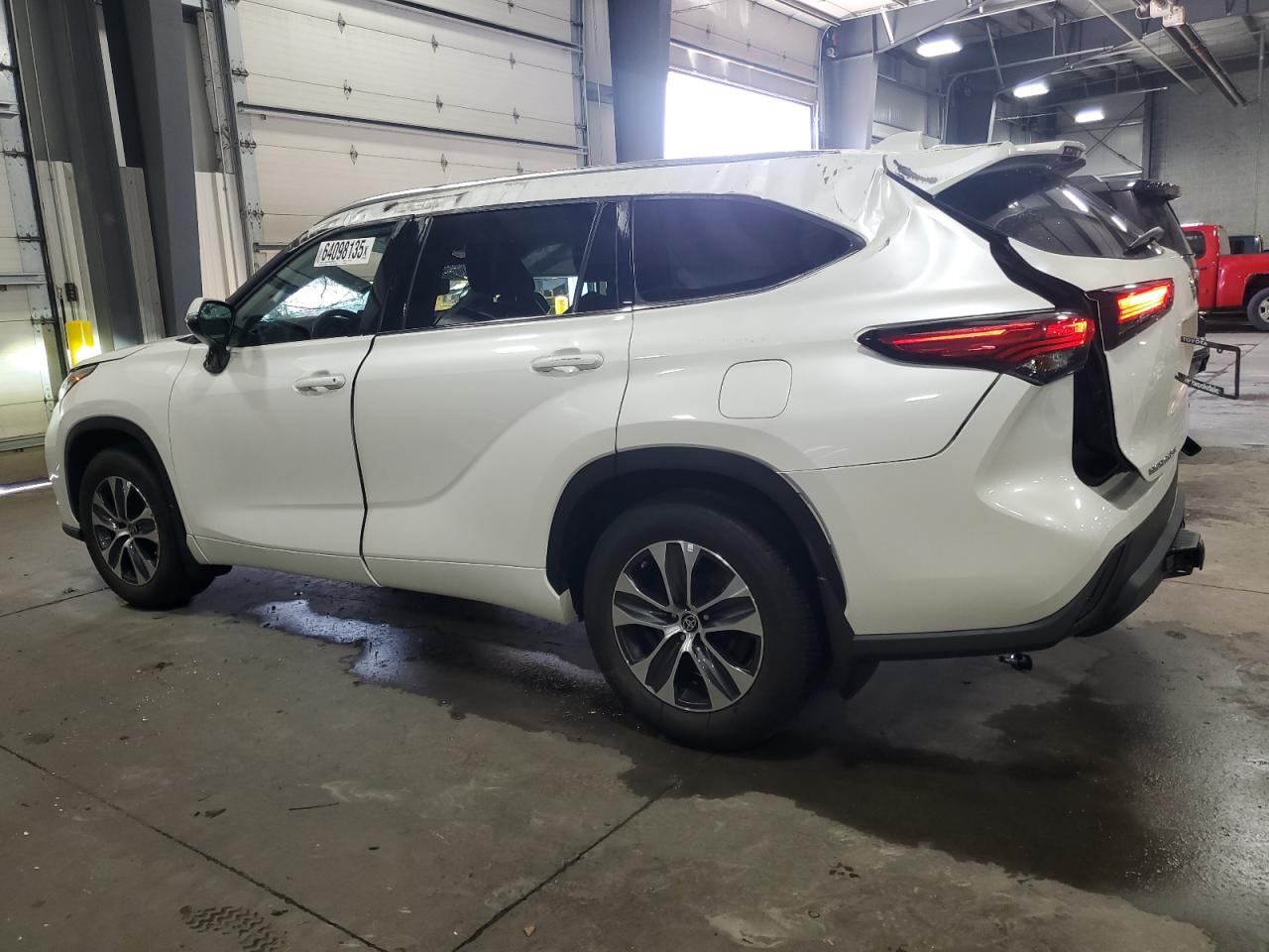 TOYOTA HIGHLANDER XLE