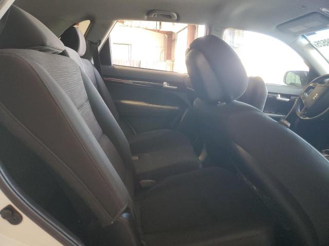 2015 KIA SORENTO LX - 5XYKT4A75FG610322