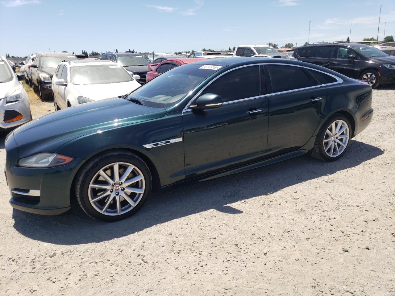 JAGUAR XJ