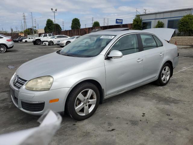 VOLKSWAGEN JETTA SE