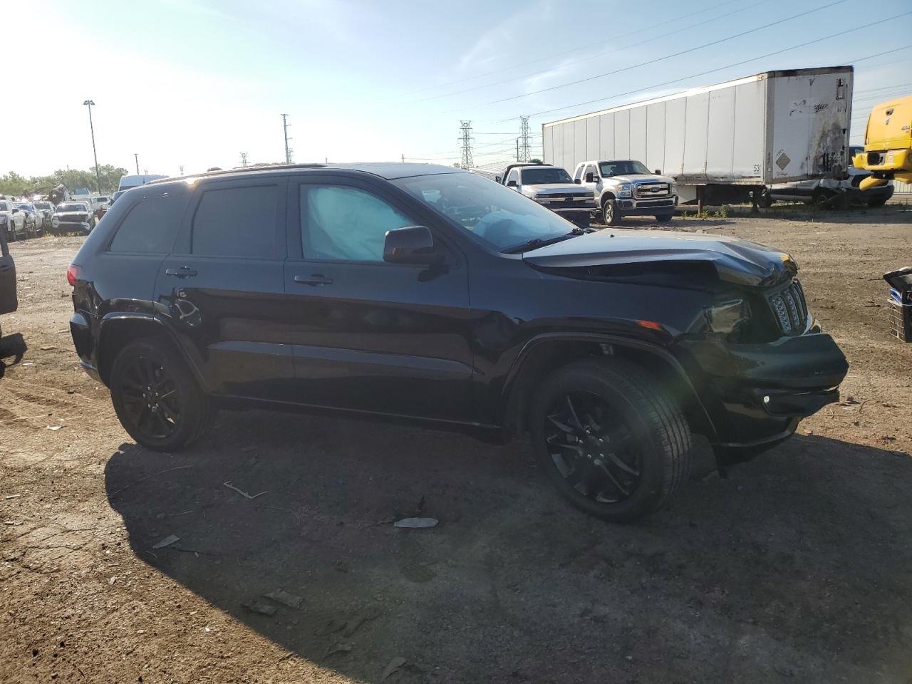 JEEP GRAND CHEROKEE LAREDO