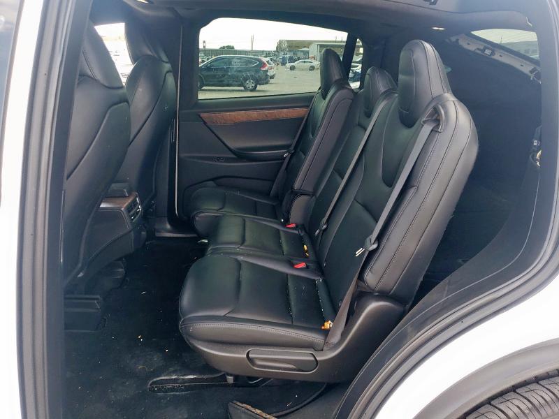 2021 TESLA MODEL X 5YJXCAE29MF323752