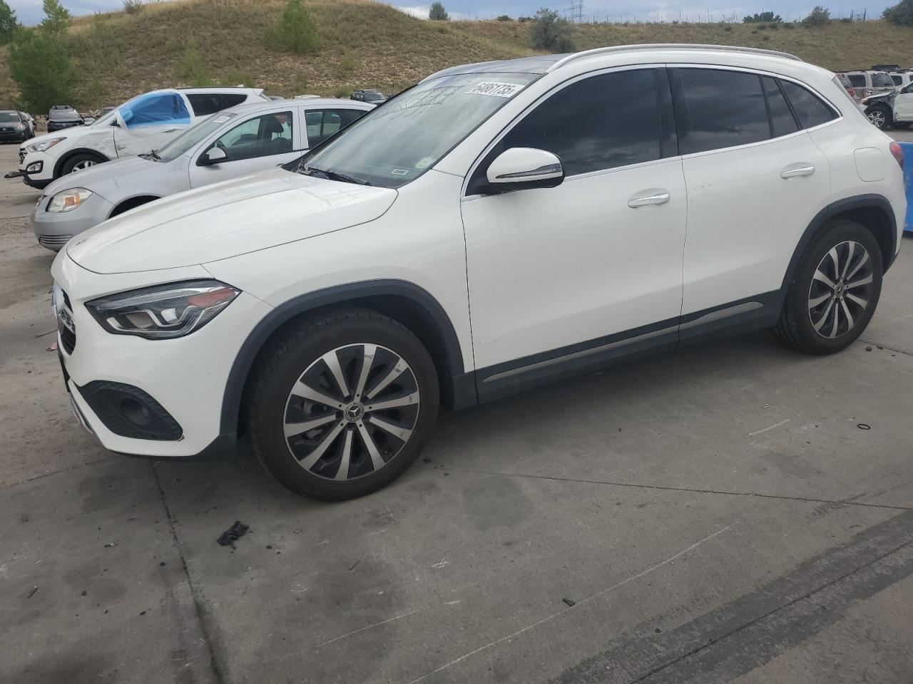 MERCEDES-BENZ GLA-CLASS 250 4MATIC