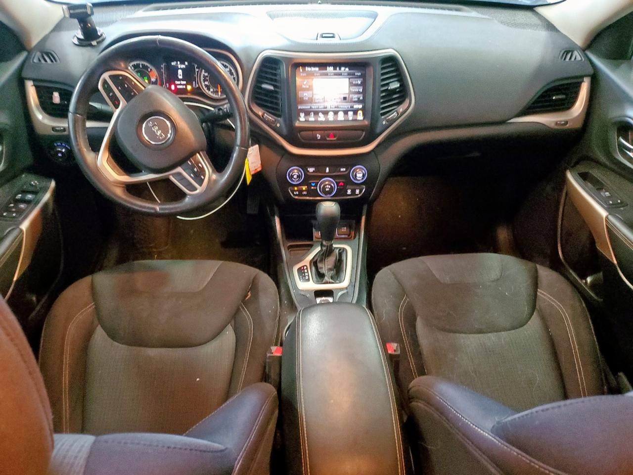 JEEP GRAND CHEROKEE LATITUDE