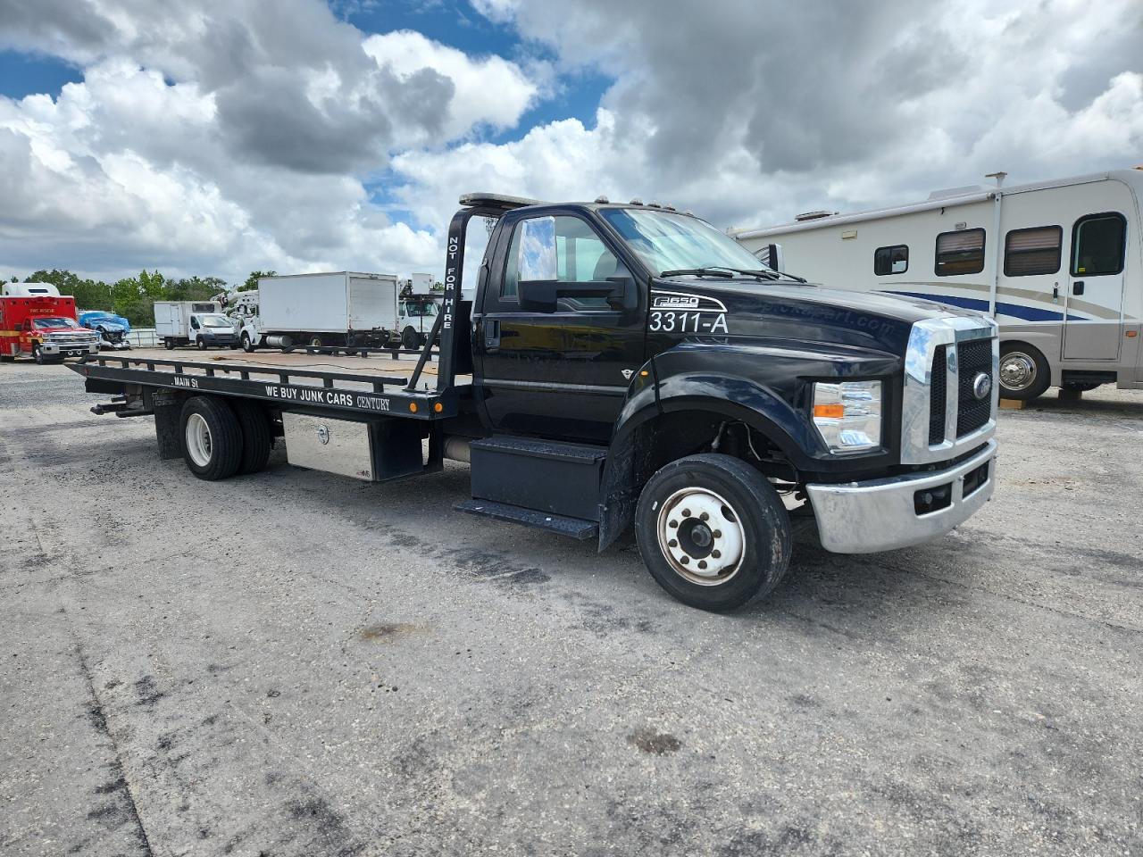 FORD F650 SUPER DUTY