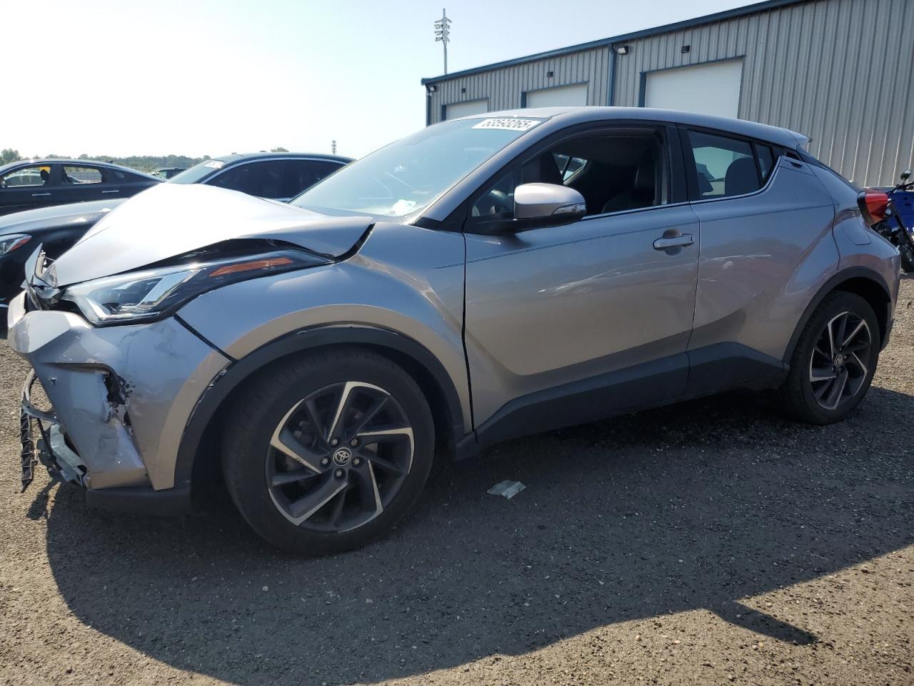 TOYOTA C-HR XLE