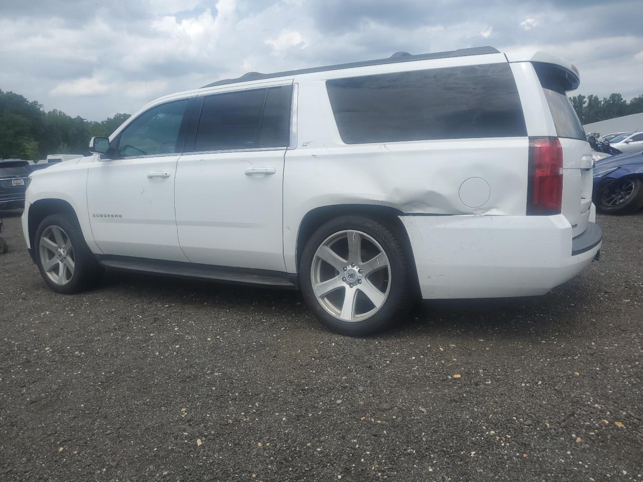 CHEVROLET SUBURBAN K1500 LT