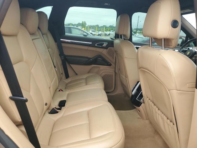 2017 PORSCHE CAYENNE S WP1AB2A23HLA52256