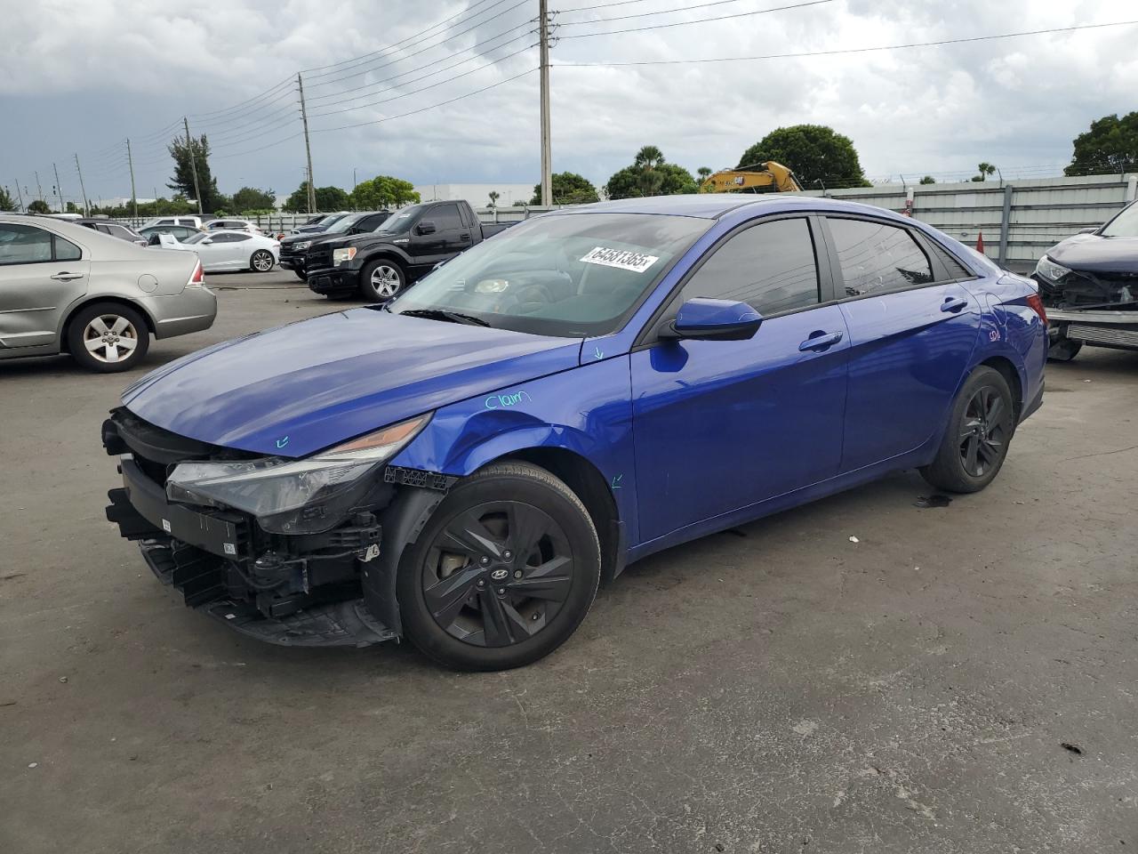 HYUNDAI ELANTRA SEL