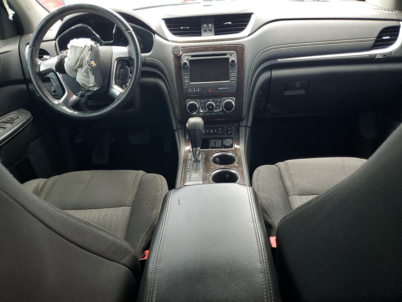 CHEVROLET TRAVERSE LT