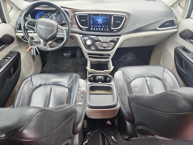 2017 CHRYSLER PACIFICA T 2C4RC1BG0HR743676