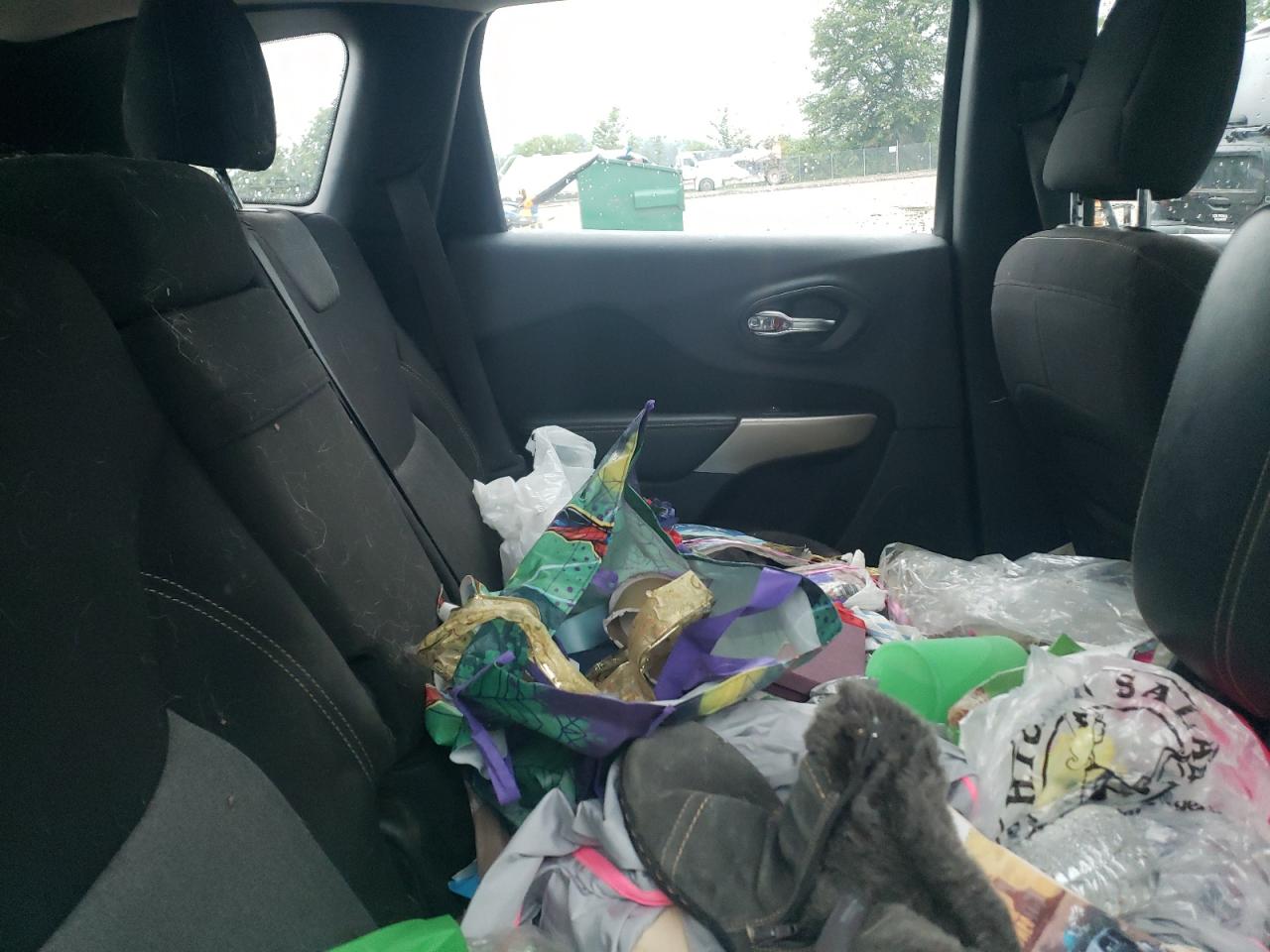 JEEP GRAND CHEROKEE SPORT