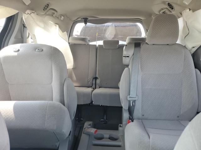2015 TOYOTA SIENNA LE 5TDKK3DC9FS558931