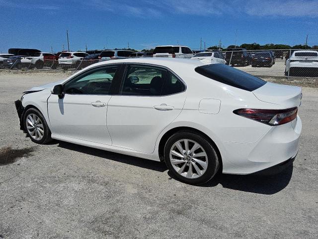 2021 TOYOTA CAMRY LE 4T1C11AK7MU453235