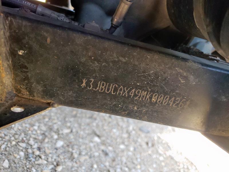 2021 CAN-AM DEFENDER M - 3JBUCAX49MK000426