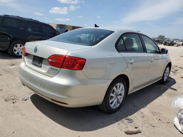 2011 VOLKSWAGEN JETTA SE - 3VWDX7AJ5BM395660