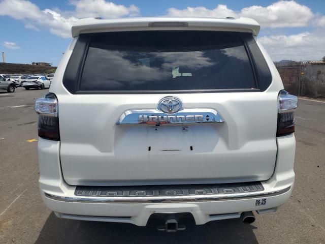 2011 TOYOTA 4RUNNER SR - JTEZU5JR1B5023343