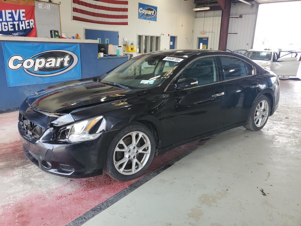 NISSAN MAXIMA S