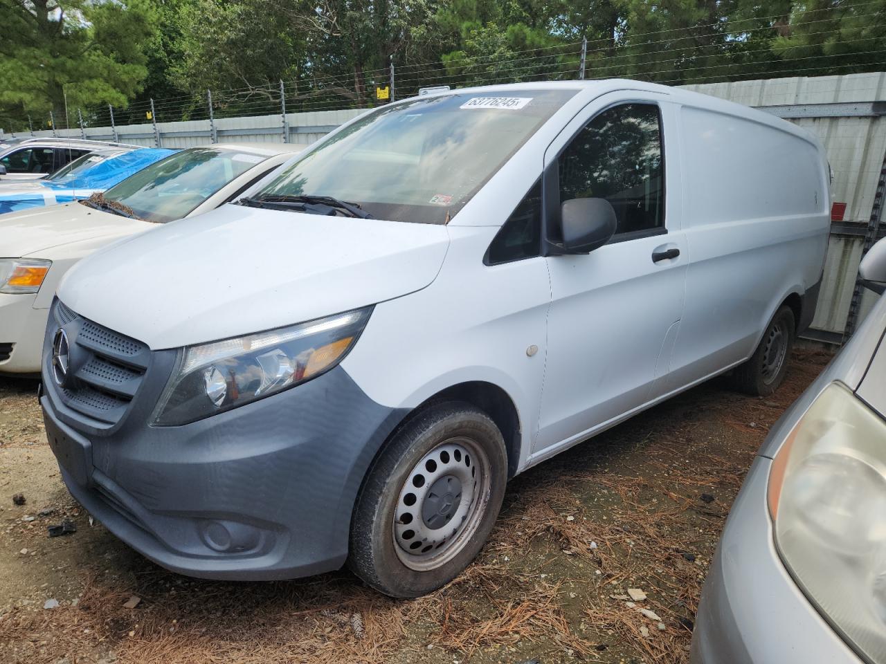 MERCEDES-BENZ METRIS