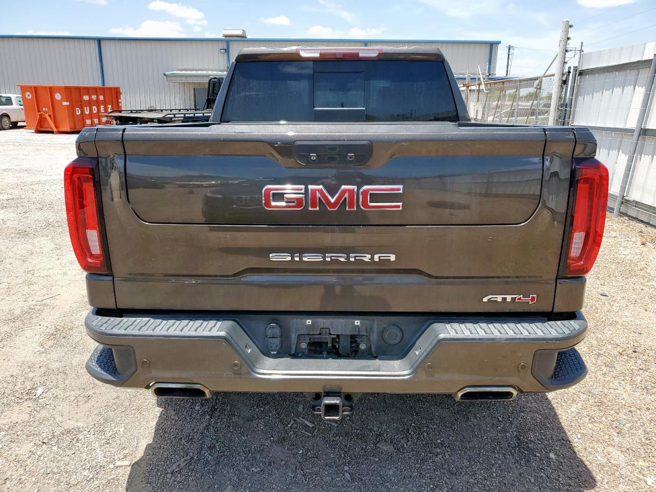 GMC SIERRA K1500 AT4
