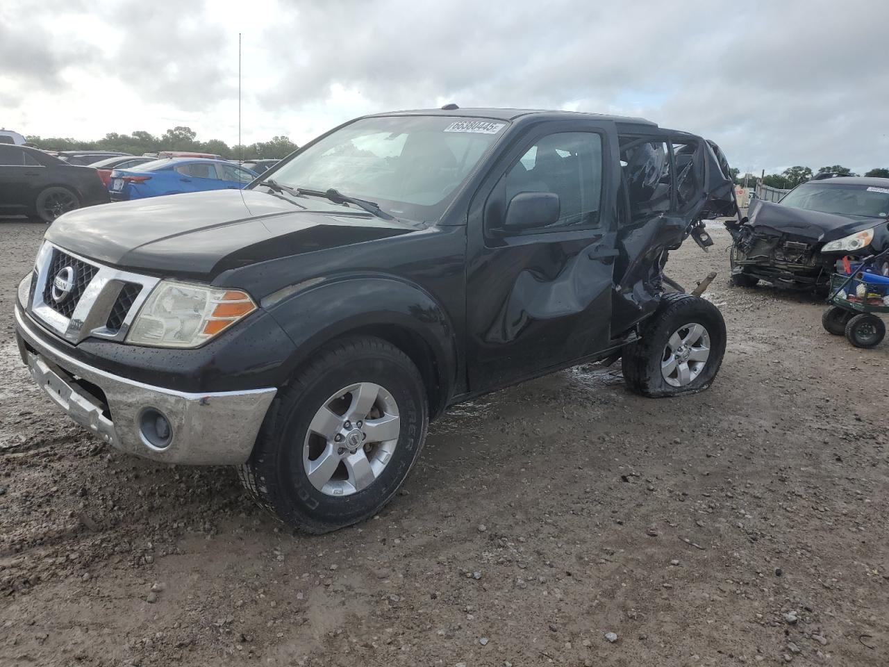 NISSAN FRONTIER S