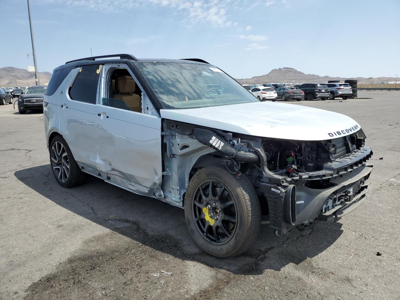 LAND ROVER DISCOVERY DYNAMIC SE