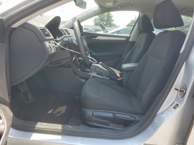 2017 VOLKSWAGEN PASSAT S 1VWAT7A3XHC069587