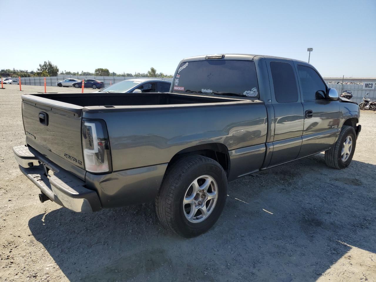 Chevrolet Silverado 2001