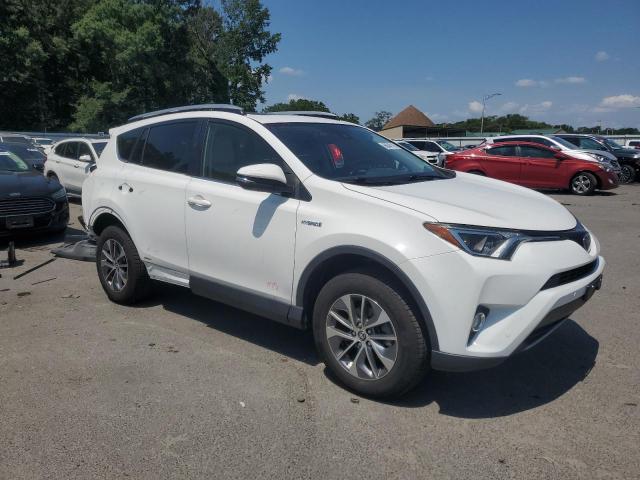 2018 TOYOTA RAV4 HV LE JTMRJREV7JD191181