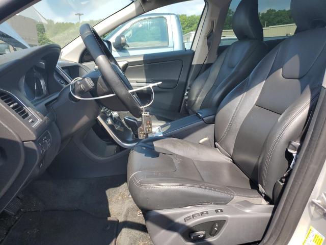 2015 VOLVO XC60 T5 PR YV4612RK0F2630778