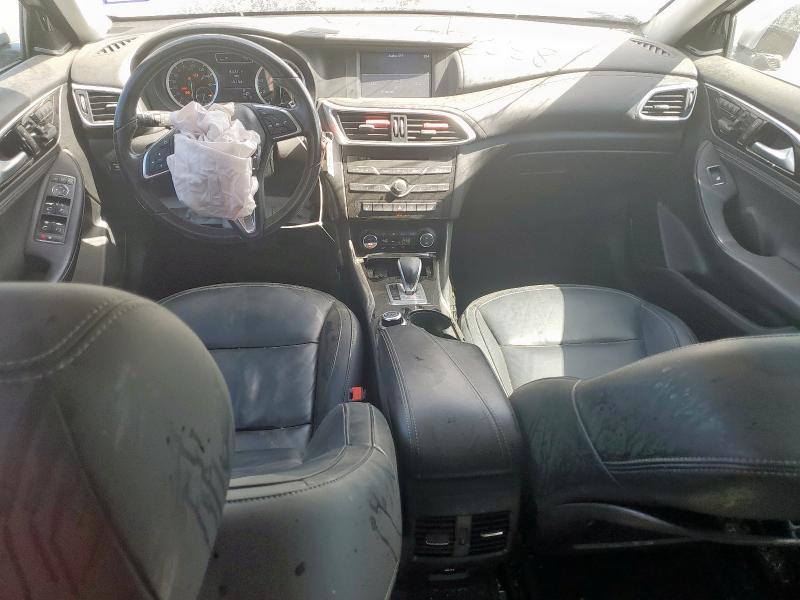2017 INFINITI QX30 BASE SJKCH5CP7HA031244