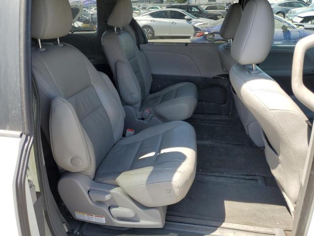 2016 TOYOTA SIENNA XLE 5TDDK3DC2GS141693