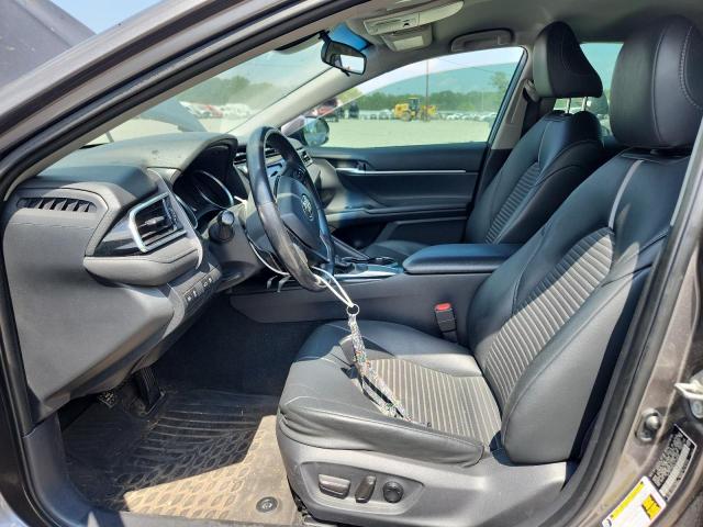 2018 TOYOTA CAMRY L - 4T1B11HK4JU112856